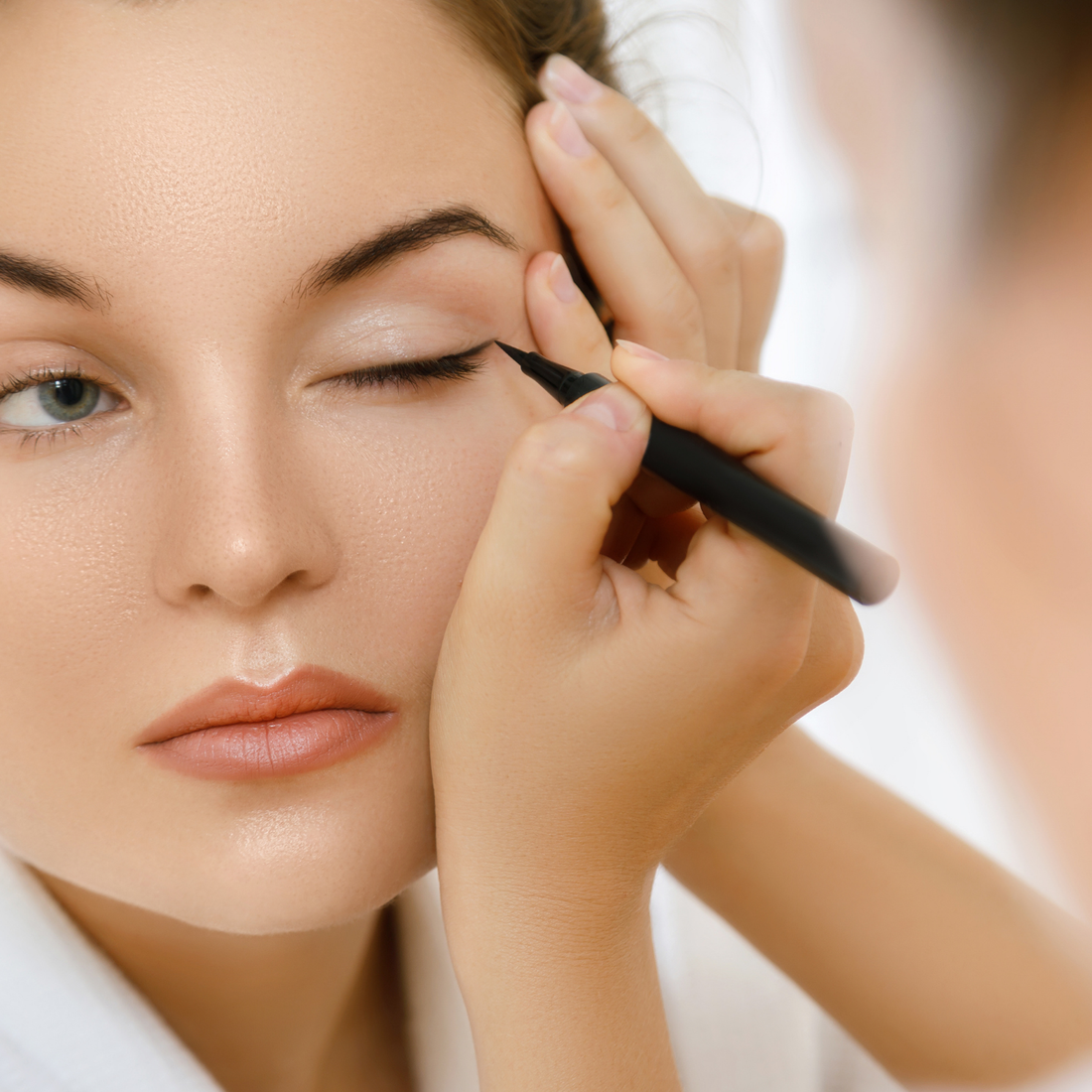 Takma Kirpik Seti – 6 Farklı Model | Yapıştırıcılı Kalem (Siyah & Şeffaf) + Aparat Hediye